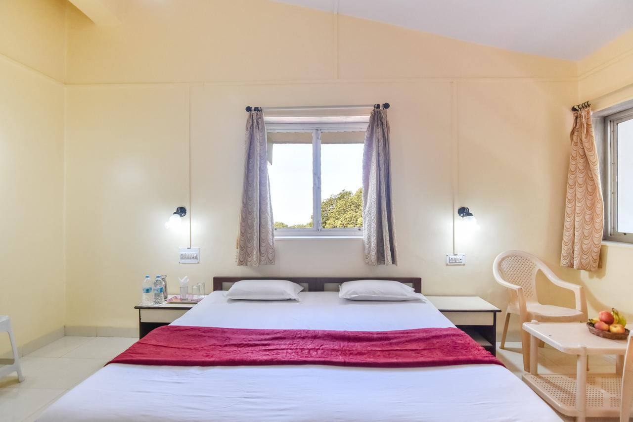 Hotel Stone House Mahabaleshwar Ngoại thất bức ảnh